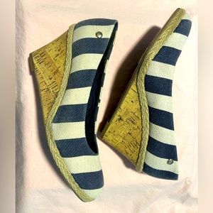 Life Stride wedge heel. Size 6